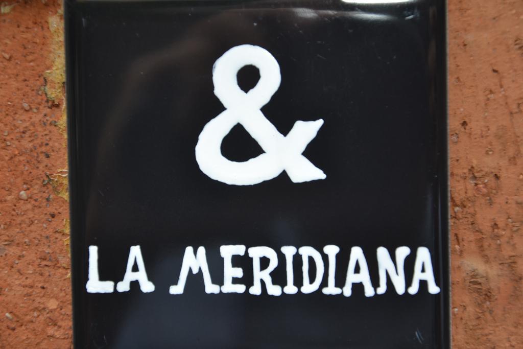 Low Cost La Meridiana Hotel Дзаферана Етнеа Стая снимка