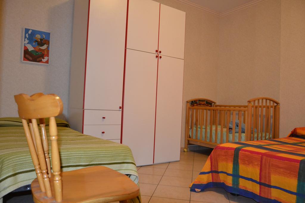 Low Cost La Meridiana Hotel Дзаферана Етнеа Стая снимка